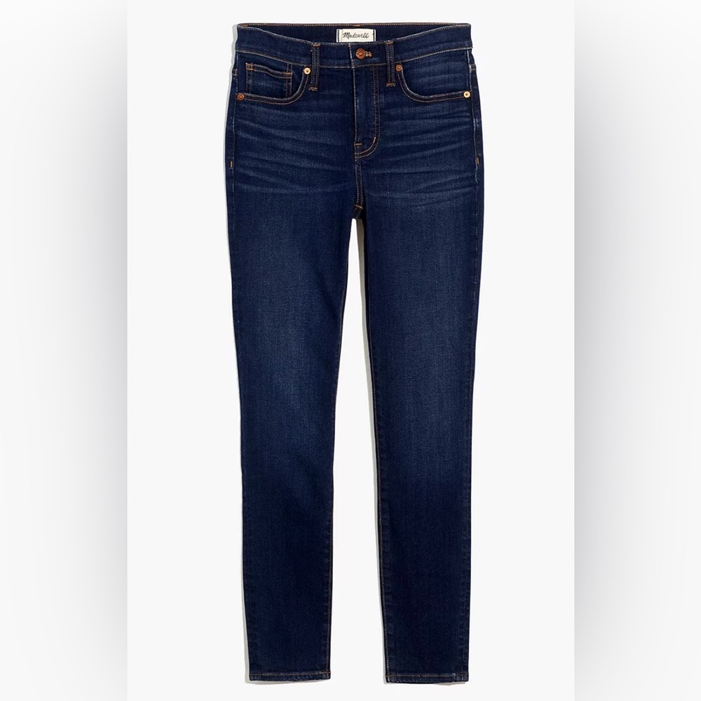New 9" Mid-Rise Skinny Jeans in Blayton Wash: TENCEL™ Denim Edition